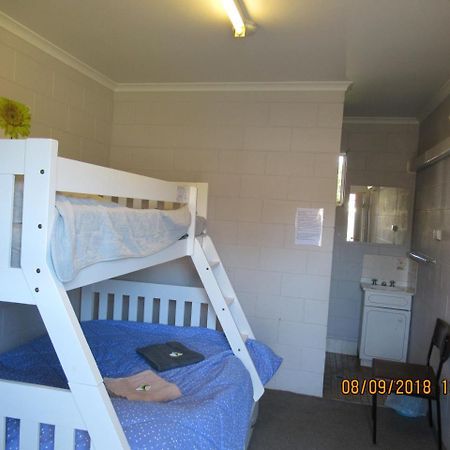 Rankins Springs Motel מראה חיצוני תמונה